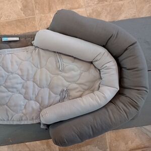 Gray Baby Nest Lounger
